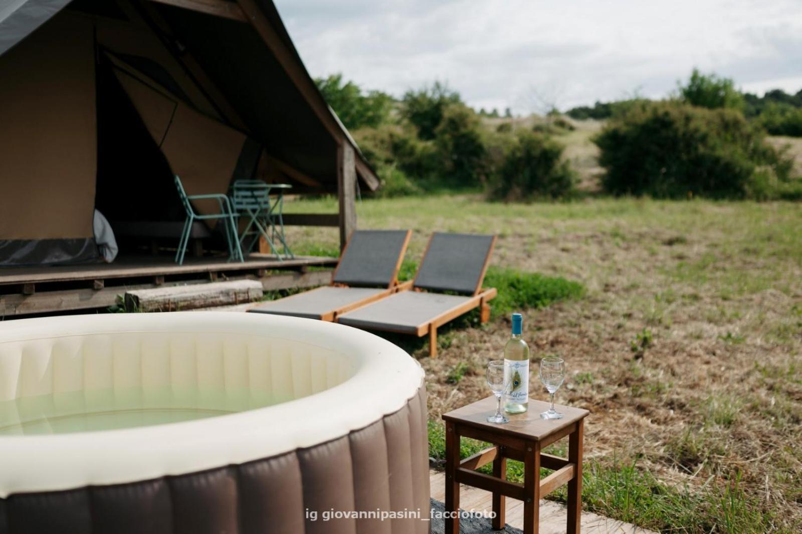 Glamping Pettirosso Tente de luxe Fratta Terme